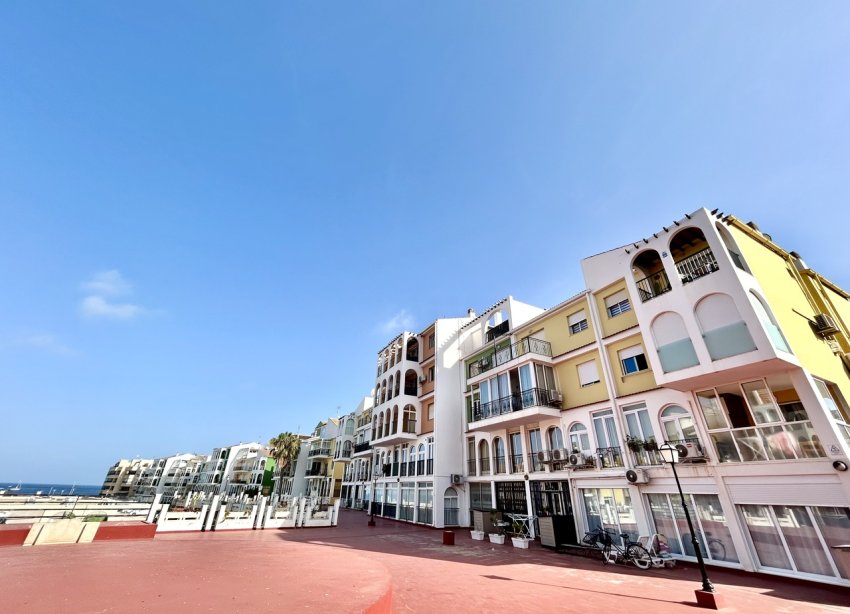 Resale - Apartament / Duplex - Torrevieja