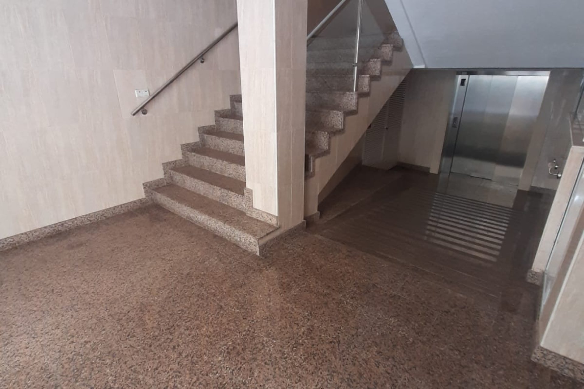 Resale - Apartament / Duplex - Torrevieja