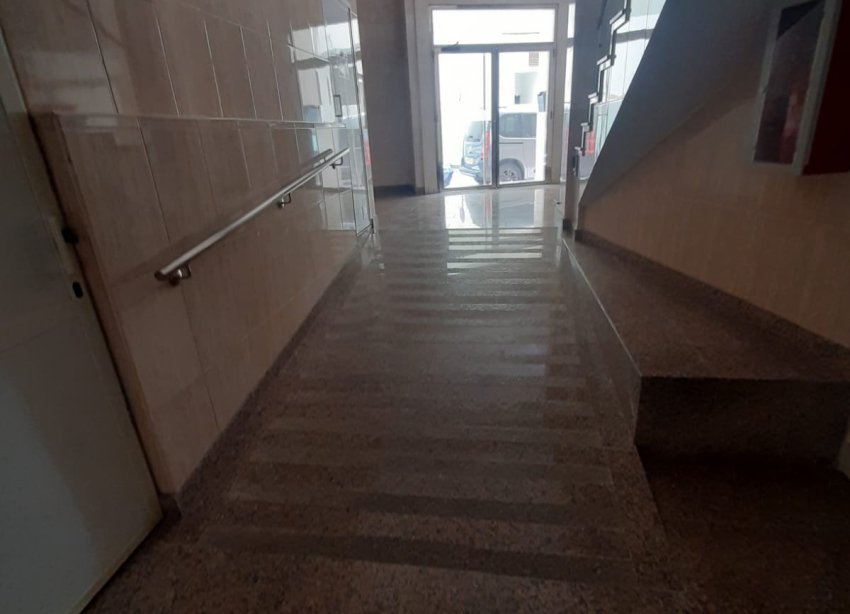 Resale - Apartament / Duplex - Torrevieja
