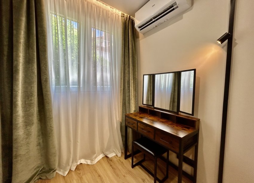 Resale - Apartament / Duplex - Torrevieja
