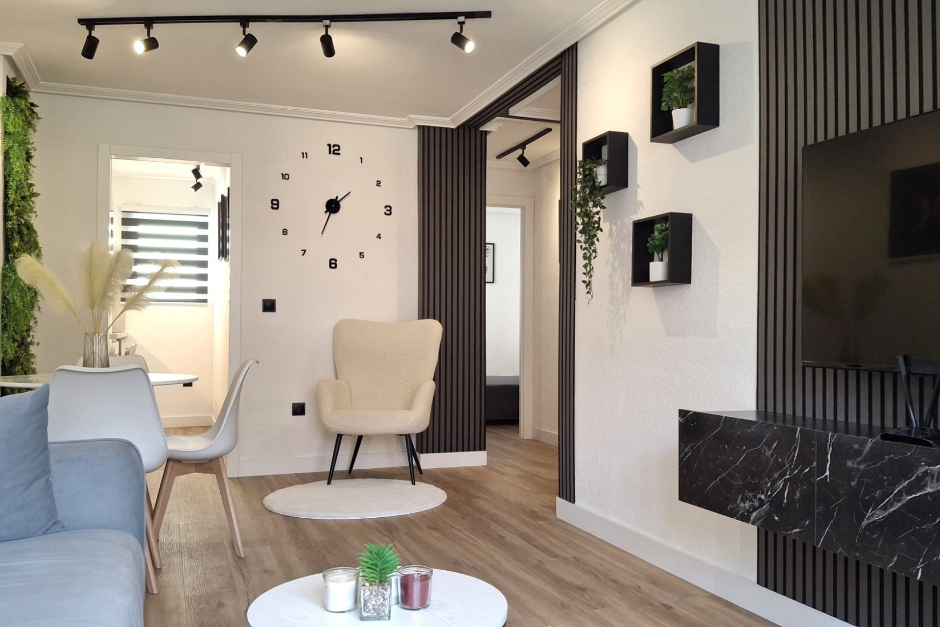 Resale - Apartament / Duplex - Torrevieja