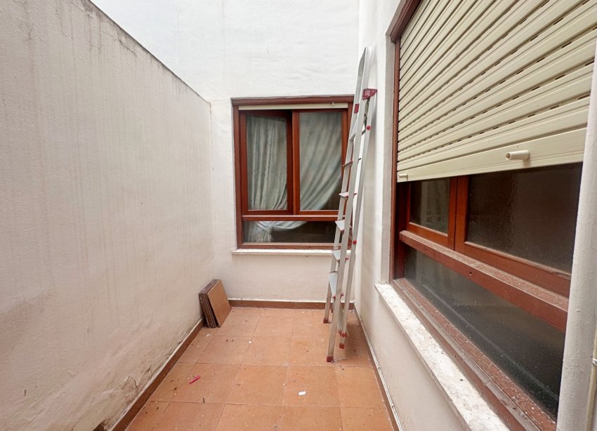 Resale - Apartament / Duplex - Torrevieja
