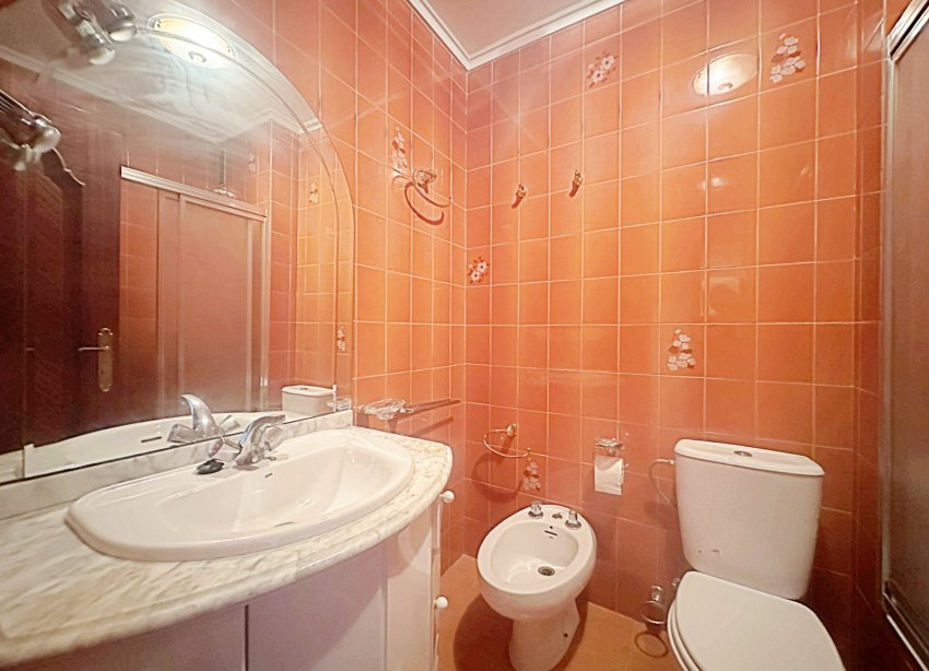 Resale - Apartament / Duplex - Torrevieja