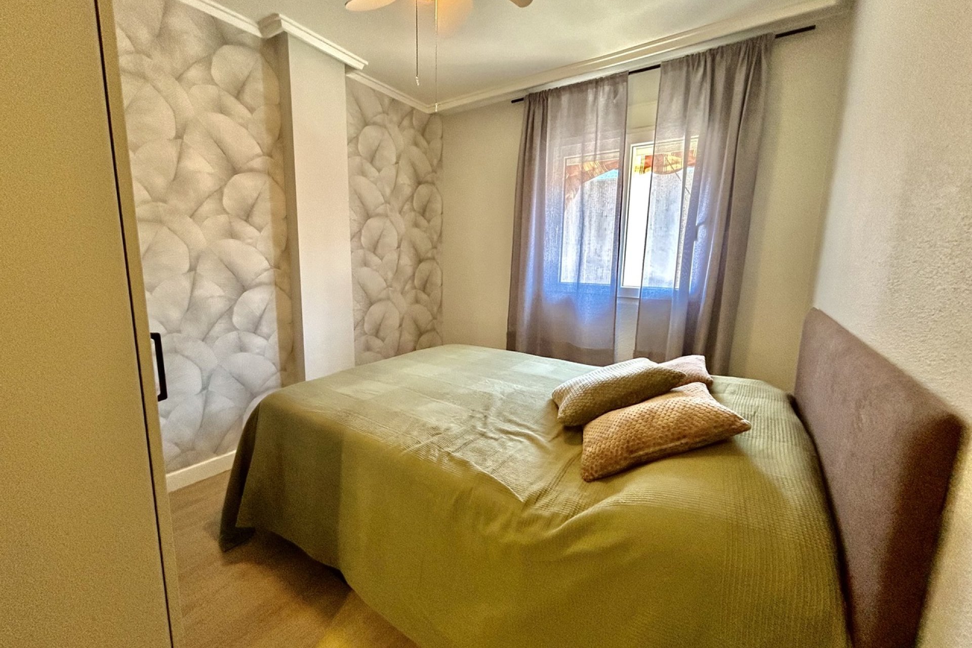 Resale - Apartament / Duplex - Torrevieja