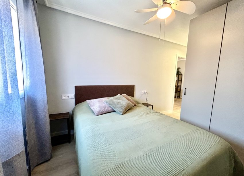 Resale - Apartament / Duplex - Torrevieja