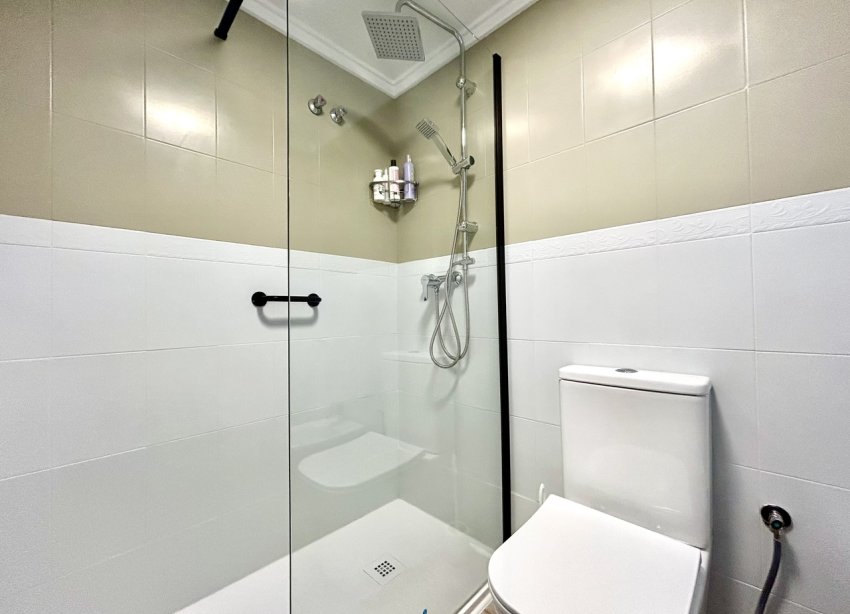 Resale - Apartament / Duplex - Torrevieja