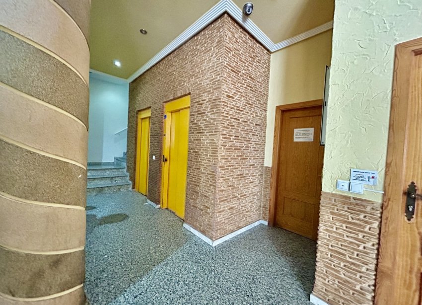 Resale - Apartament / Duplex - Torrevieja