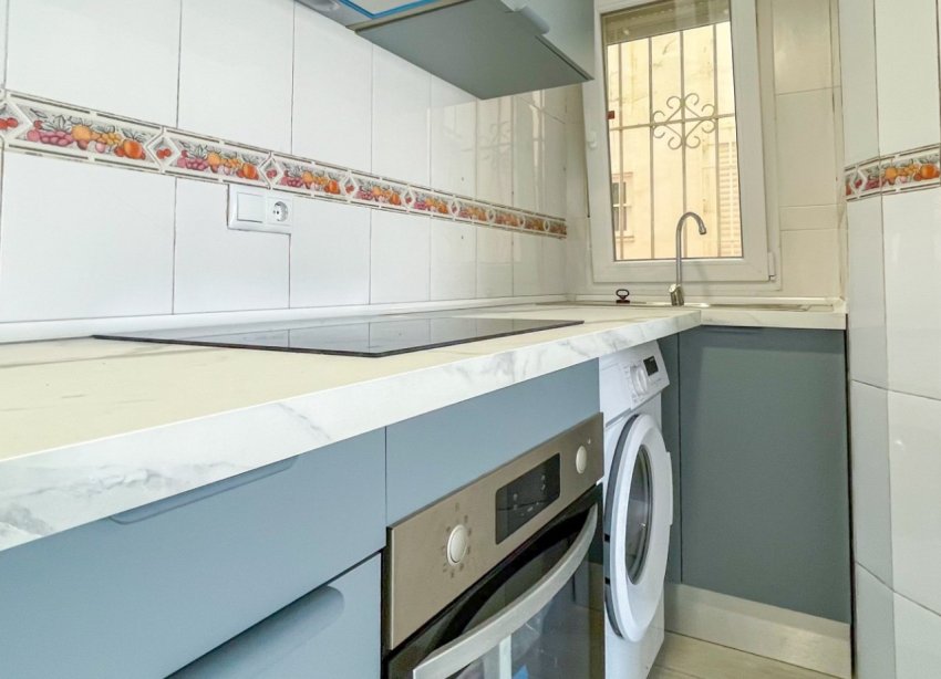 Resale - Apartament / Duplex - Torrevieja