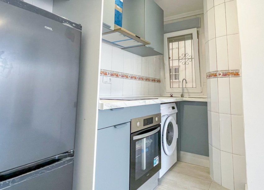 Resale - Apartament / Duplex - Torrevieja