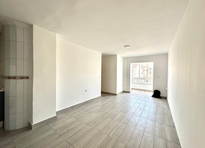Resale - Apartament / Duplex - Torrevieja