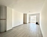 Resale - Apartament / Duplex - Torrevieja