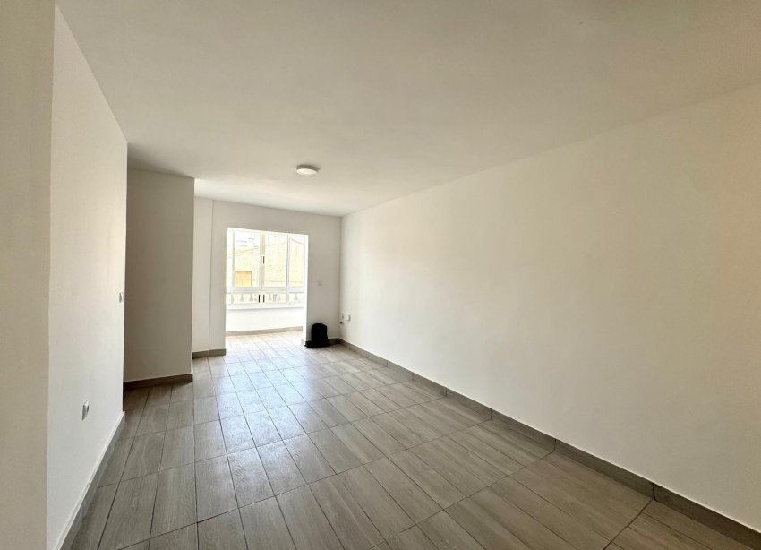 Resale - Apartament / Duplex - Torrevieja