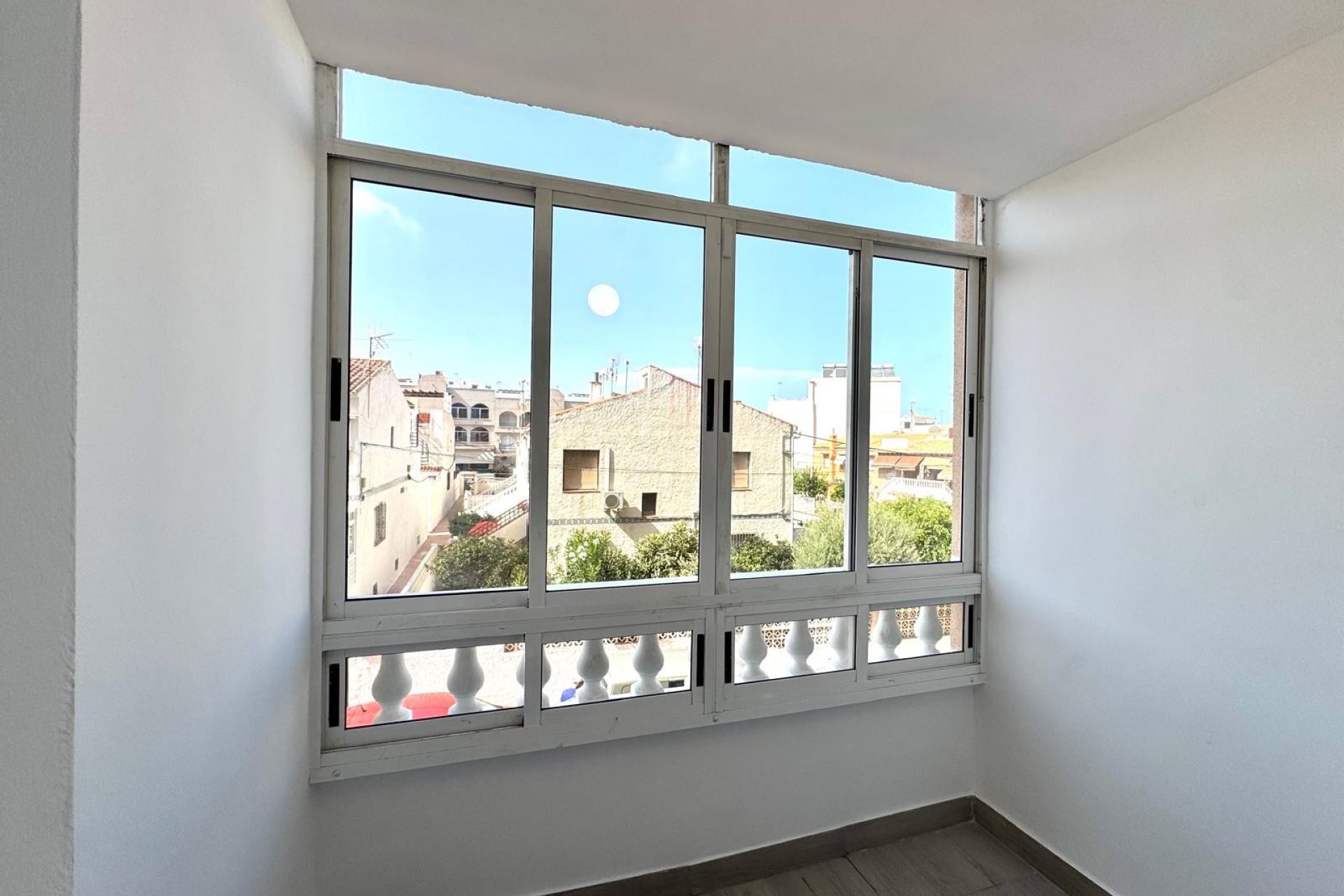 Resale - Apartament / Duplex - Torrevieja