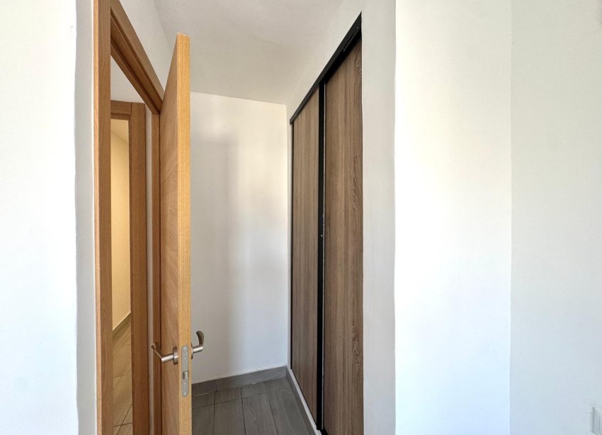 Resale - Apartament / Duplex - Torrevieja