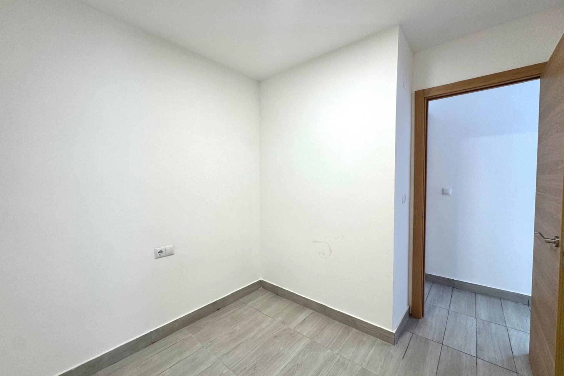 Resale - Apartament / Duplex - Torrevieja