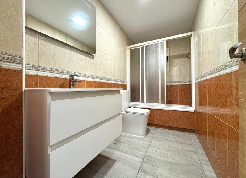 Resale - Apartament / Duplex - Torrevieja