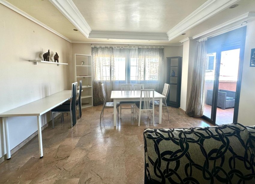 Resale - Apartament / Duplex - Torrevieja
