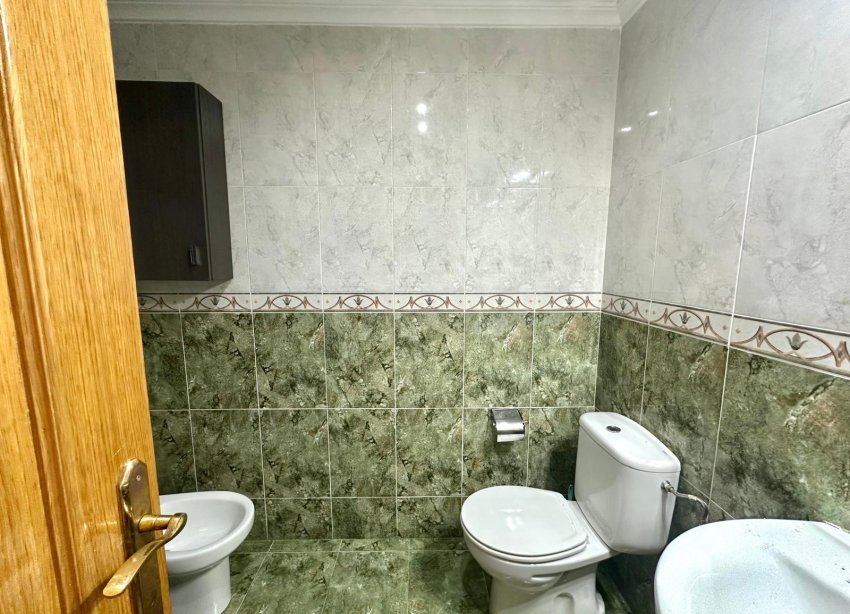 Resale - Apartament / Duplex - Torrevieja