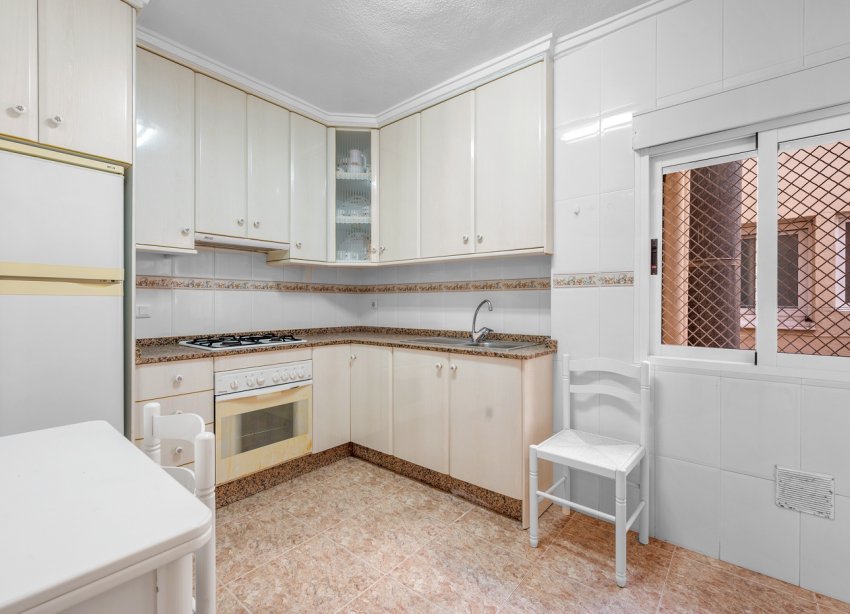 Resale - Apartament / Duplex - Torrevieja