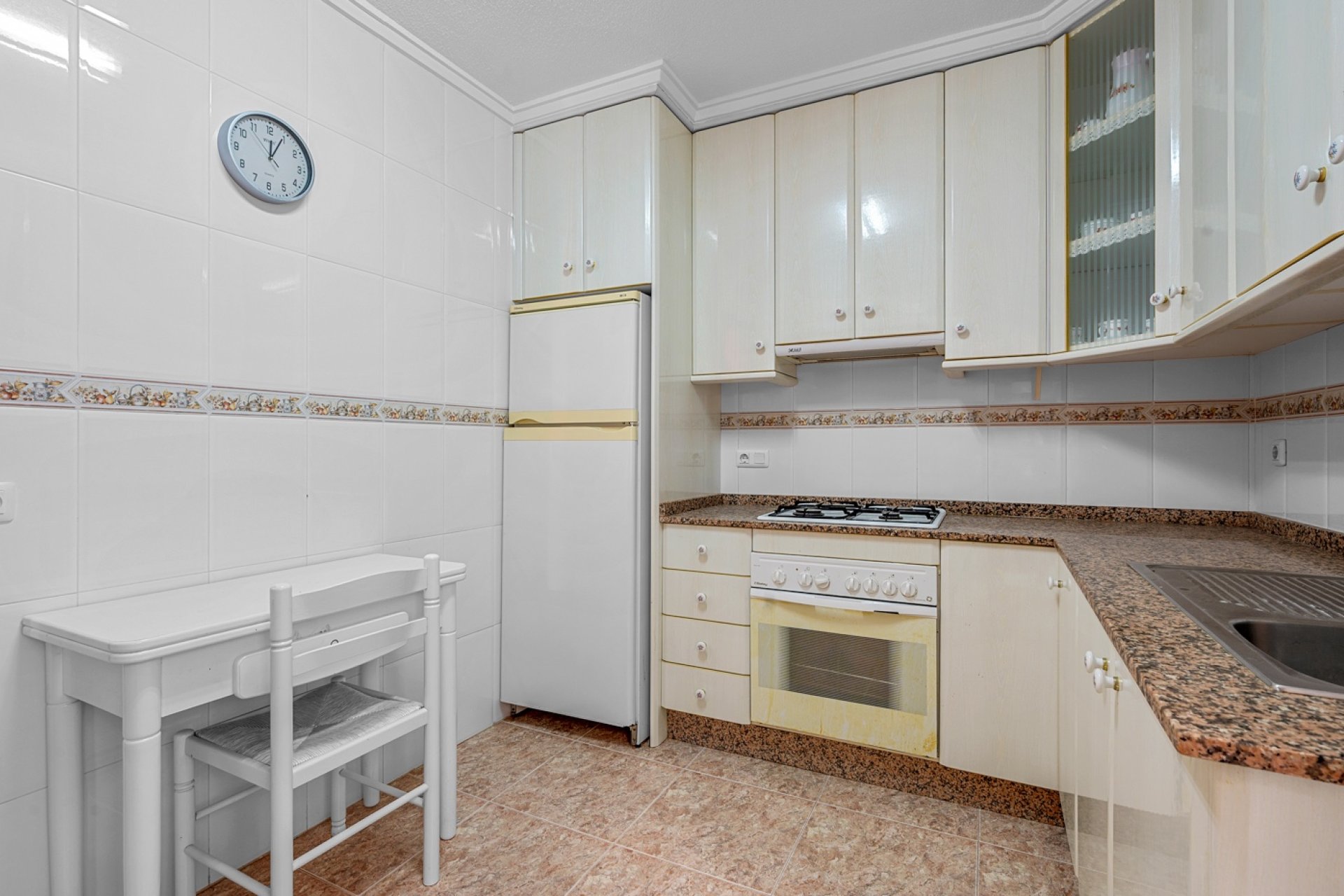 Resale - Apartament / Duplex - Torrevieja