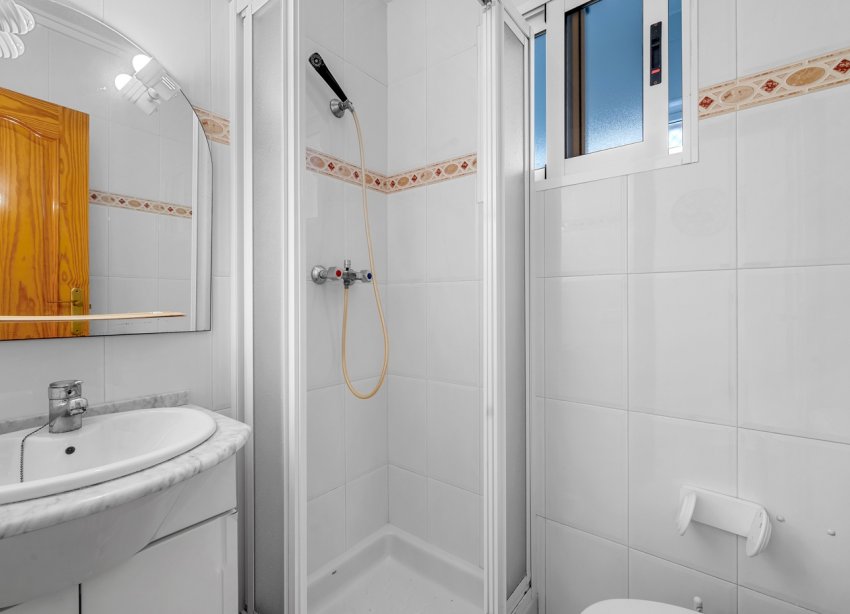 Resale - Apartament / Duplex - Torrevieja