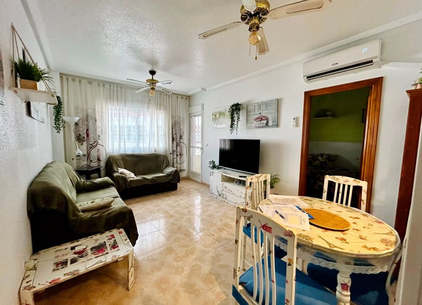 Resale - Apartament / Duplex - Torrevieja
