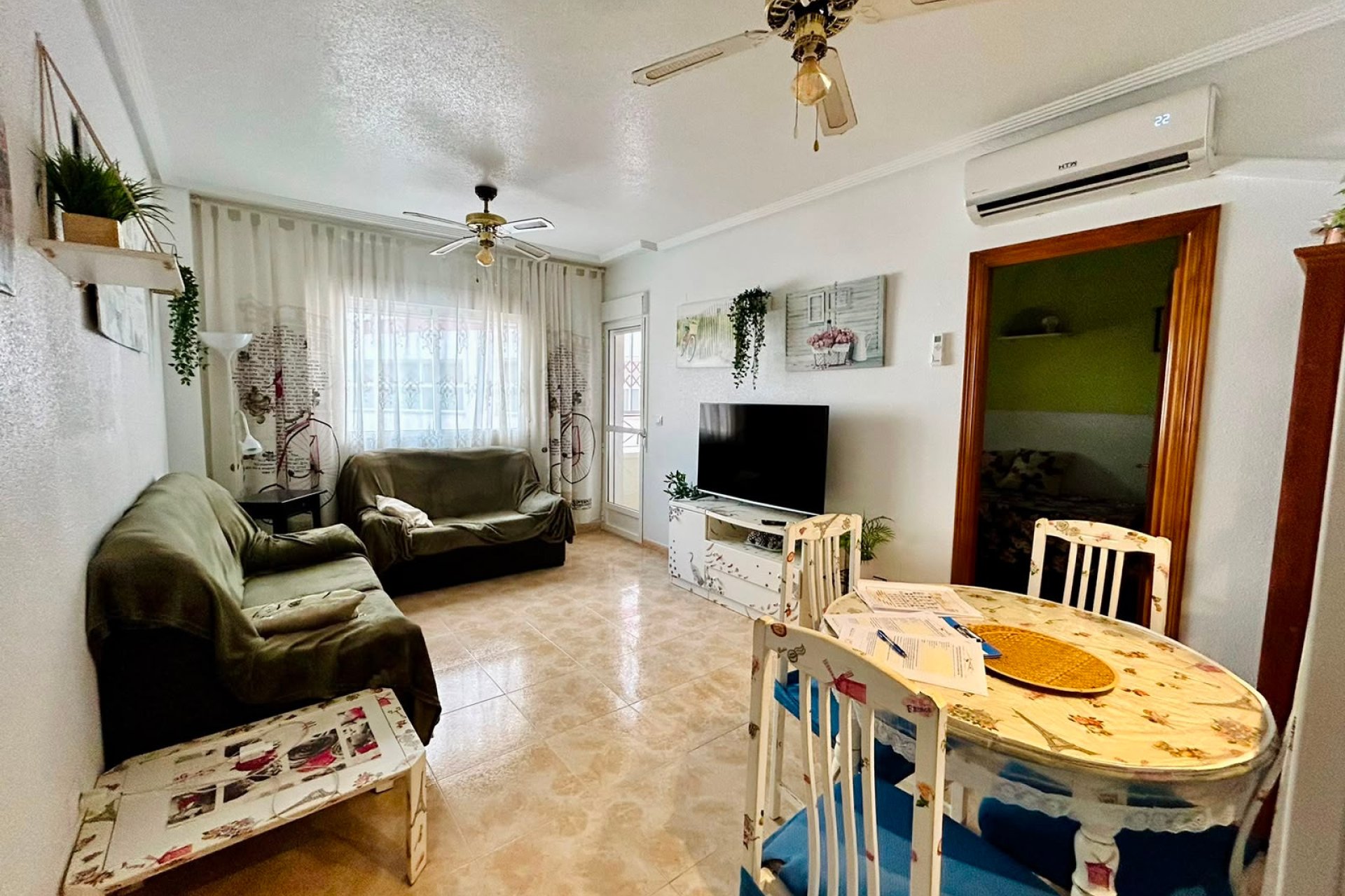 Resale - Apartament / Duplex - Torrevieja