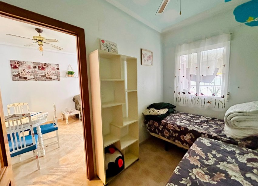 Resale - Apartament / Duplex - Torrevieja