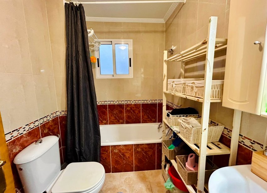 Resale - Apartament / Duplex - Torrevieja