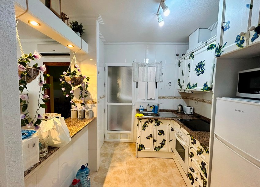 Resale - Apartament / Duplex - Torrevieja