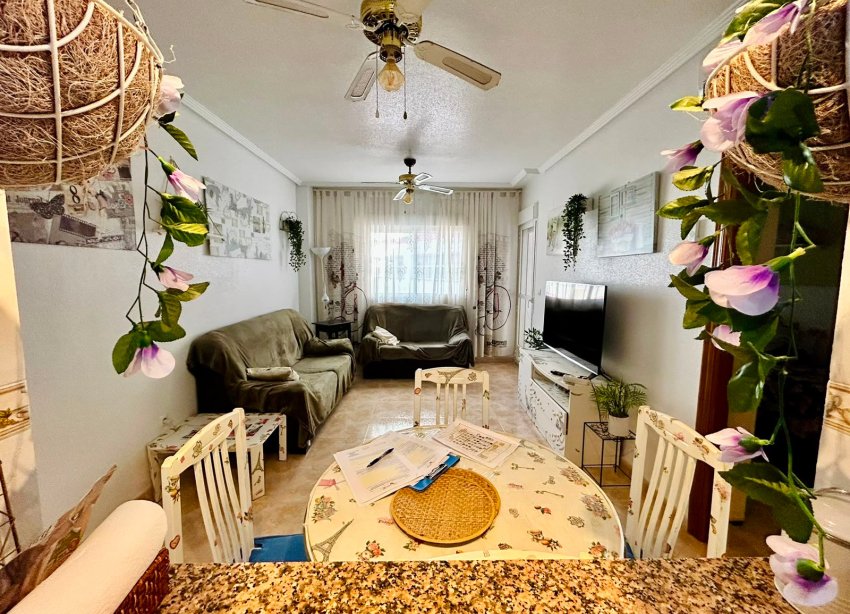 Resale - Apartament / Duplex - Torrevieja