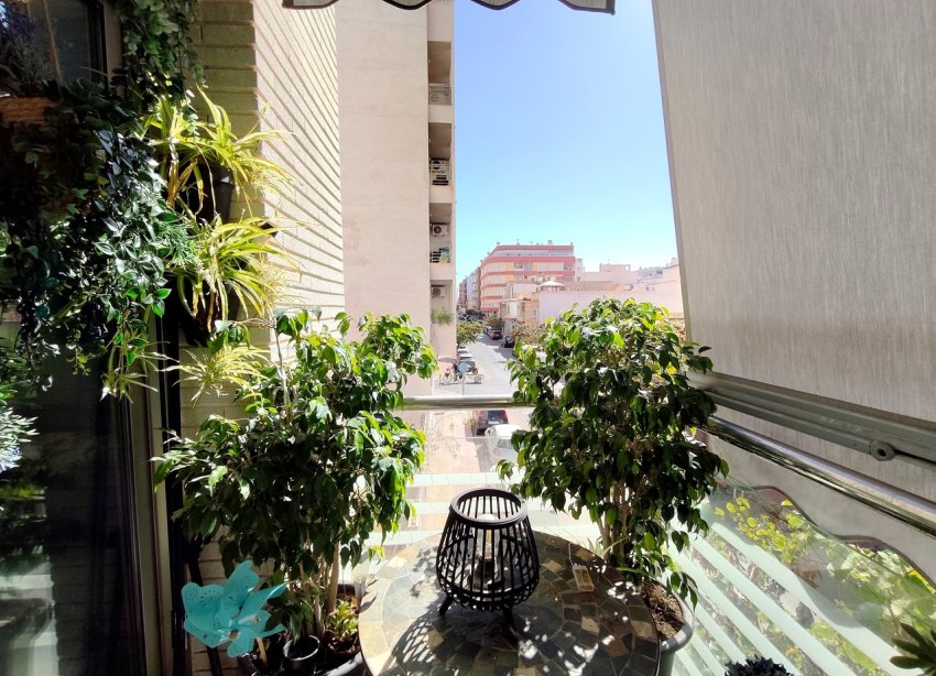 Resale - Apartament / Duplex - Torrevieja