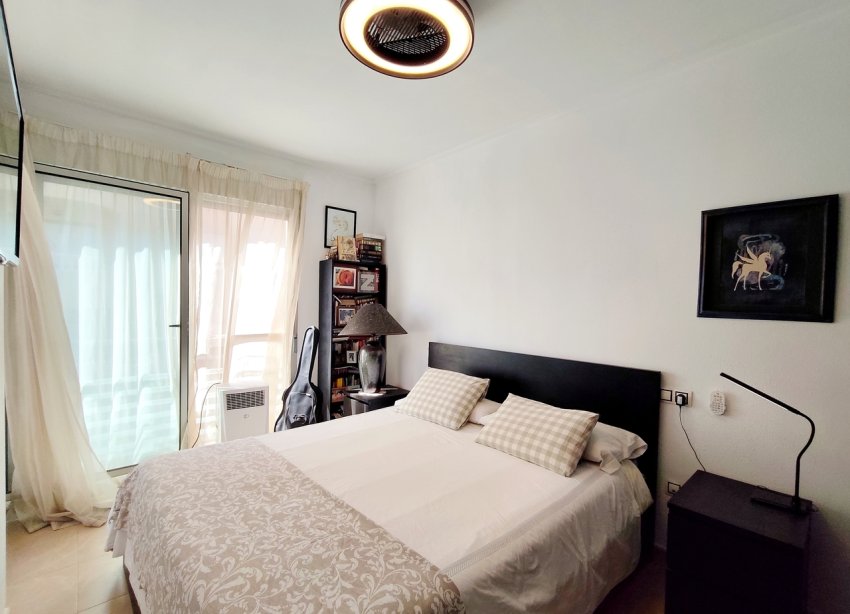 Resale - Apartament / Duplex - Torrevieja