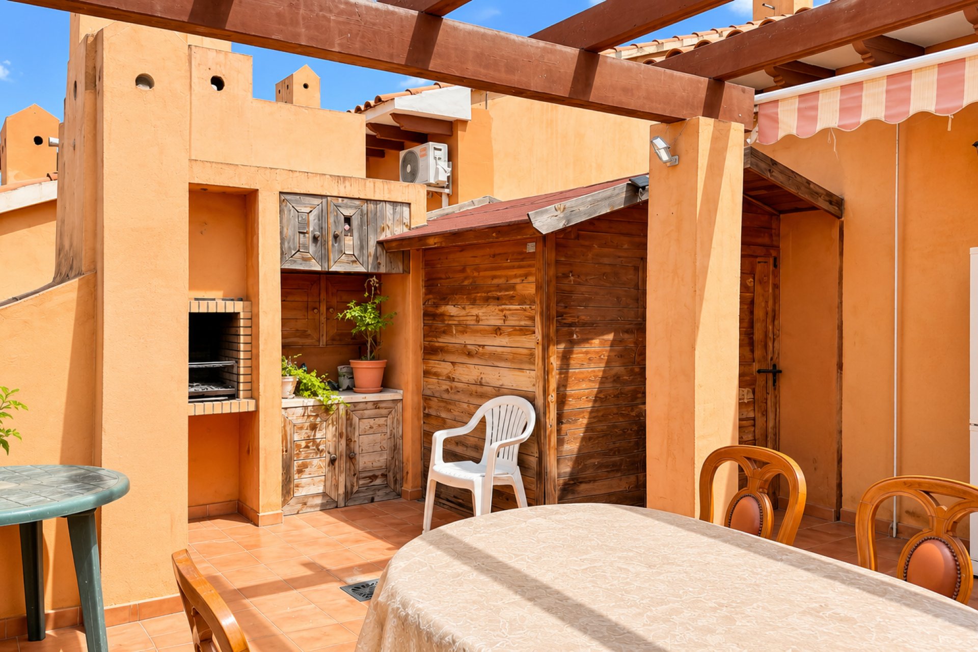 Resale - Apartament / Duplex - Torrevieja