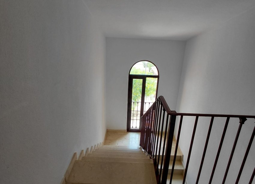 Resale - Apartament / Duplex - Torrevieja
