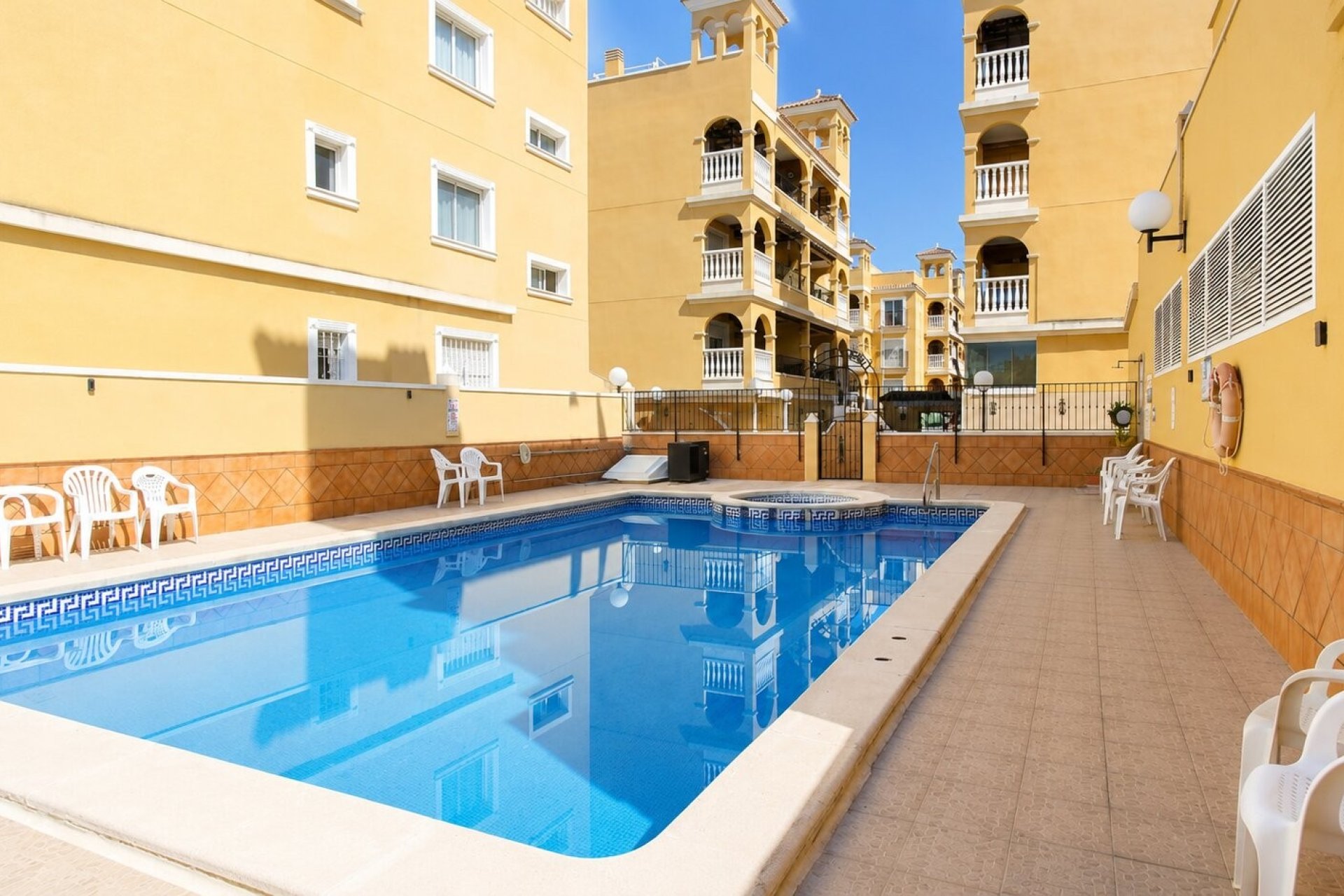 Resale - Apartment - Algorfa - Algorfa - Village