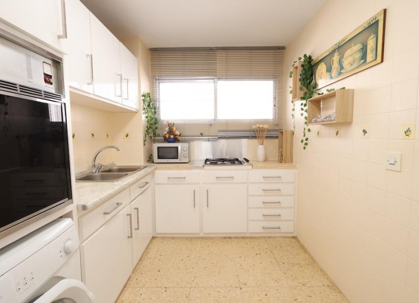 Resale - Apartment - Alicante - Barrio Obrero