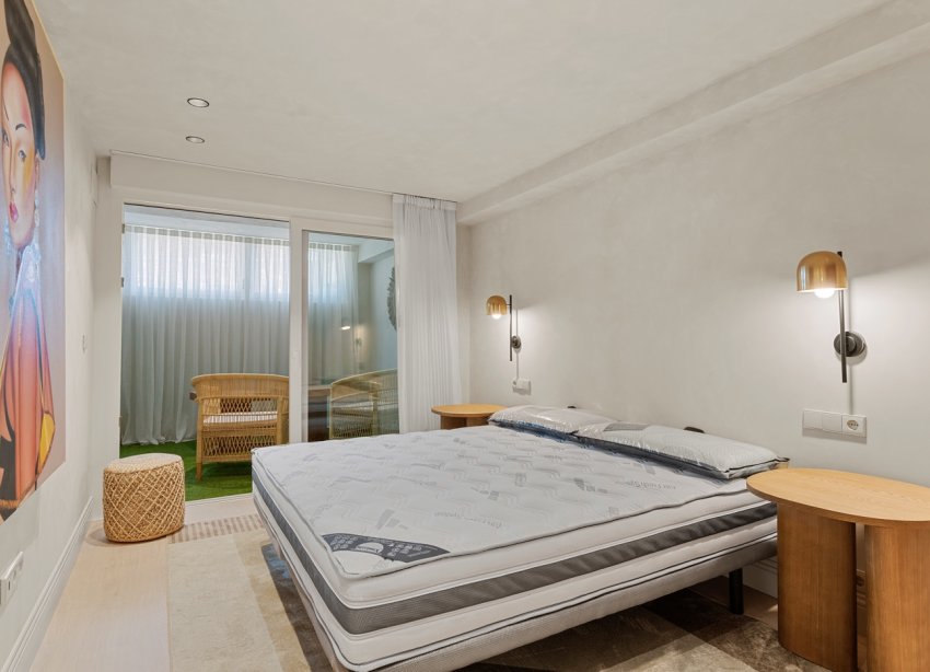 Resale - Apartment - Alicante