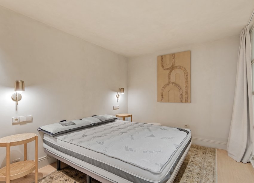 Resale - Apartment - Alicante