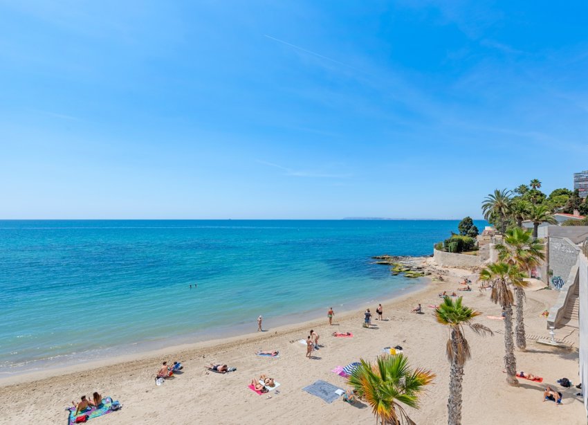 Resale - Apartment - Alicante