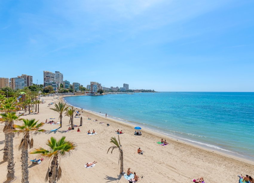 Resale - Apartment - Alicante