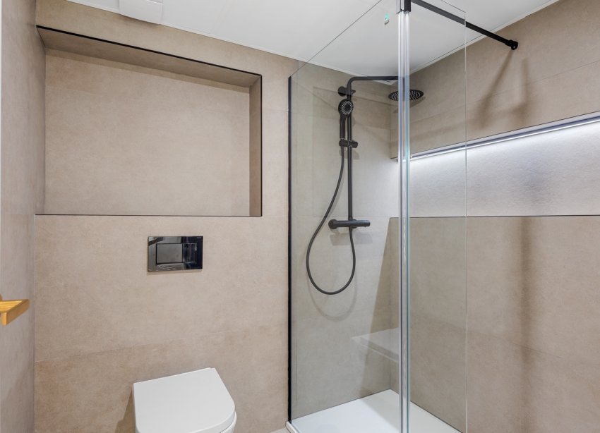 Resale - Apartment - Alicante