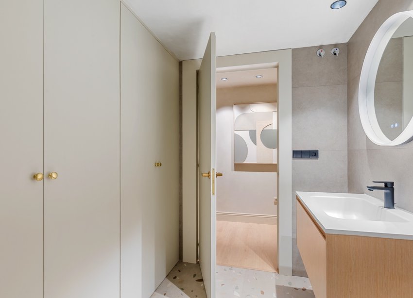 Resale - Apartment - Alicante