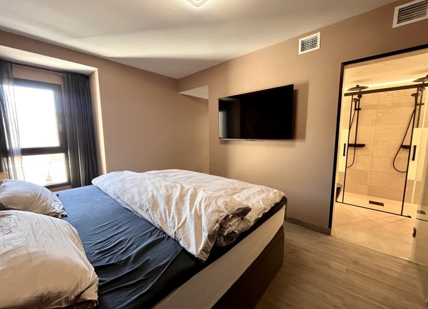 Resale - Apartment - Almoradí