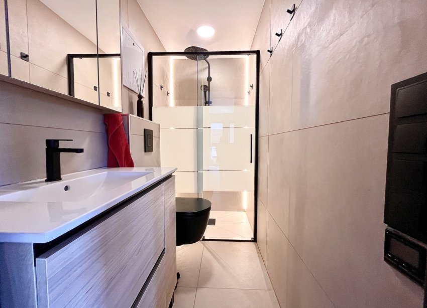 Resale - Apartment - Almoradí