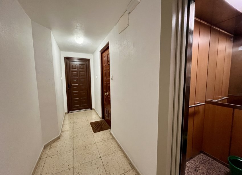 Resale - Apartment - Almoradí