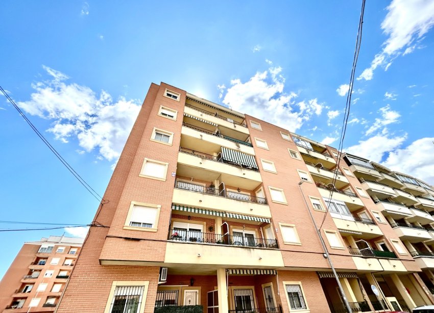 Resale - Apartment - Almoradí