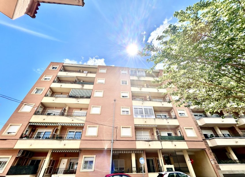 Resale - Apartment - Almoradí