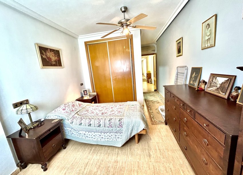 Resale - Apartment - Almoradí