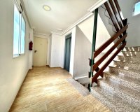 Resale - Apartment - Almoradí